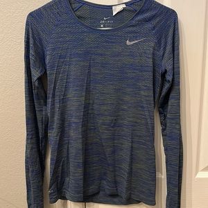 Nike dri fit long sleeve top, size S, worn once.